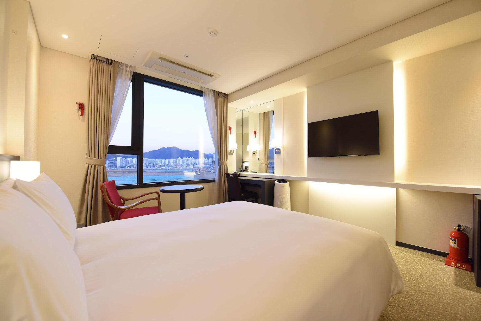 Geoje Artnouveau Suite Hotel Zewnętrze zdjęcie