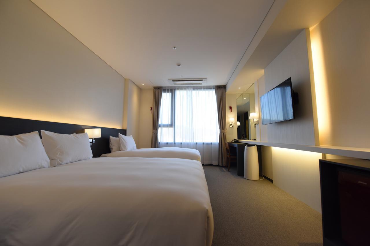 Geoje Artnouveau Suite Hotel Zewnętrze zdjęcie